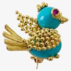 Italian 18K Mid Century Turquoise Bird chick pin Brooch.