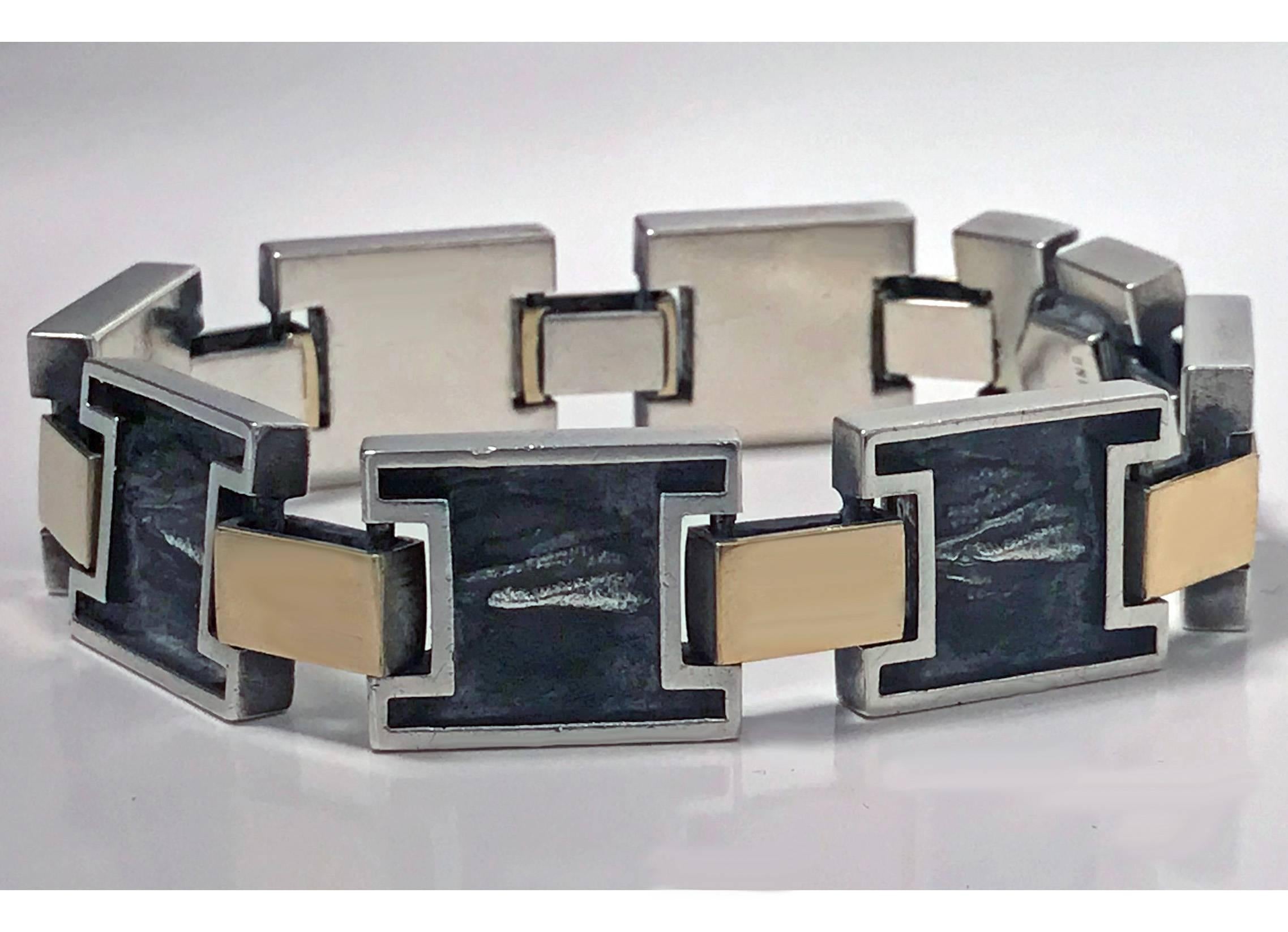 1960s Modernist 18 Karat and Sterling Reversible Handmade Bracelet In Good Condition In Toronto, ON