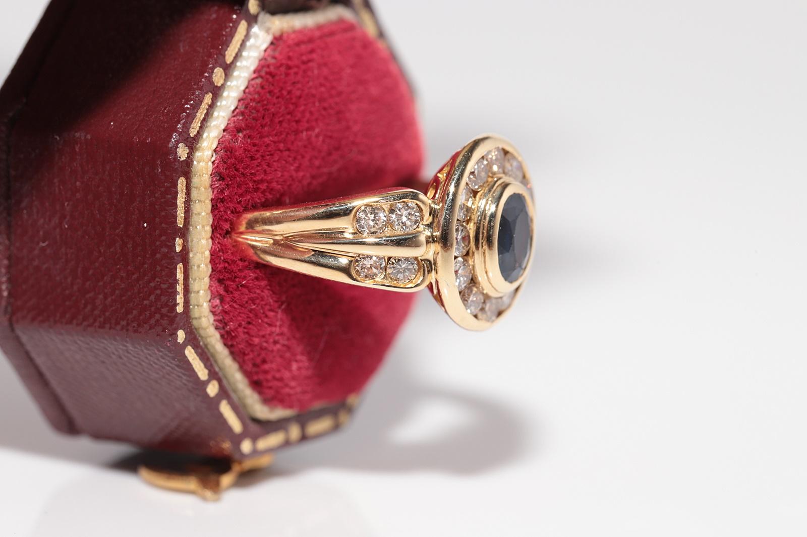 Vintage CIRCA 1980s 18k Gold Natürlicher Diamant Ovalschliff Saphir Dekorierter Ring im Angebot 1