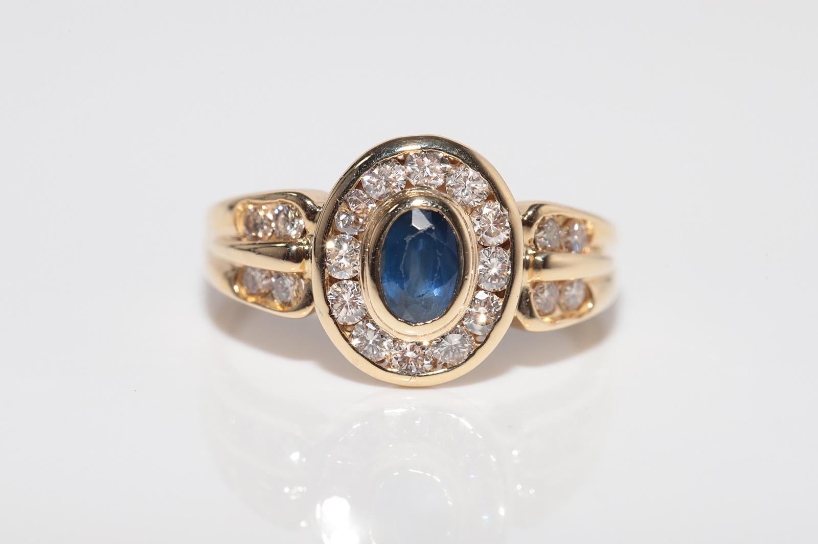Vintage CIRCA 1980s 18k Gold Natürlicher Diamant Ovalschliff Saphir Dekorierter Ring im Angebot 2
