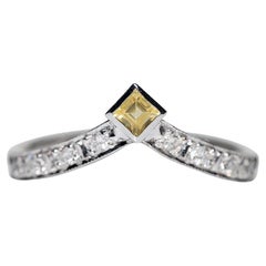 Vintage Circa 1980s 14k Gold Natural Diamond and Topaz Decorated Ring (Bague décorée de diamants naturels et de topazes)