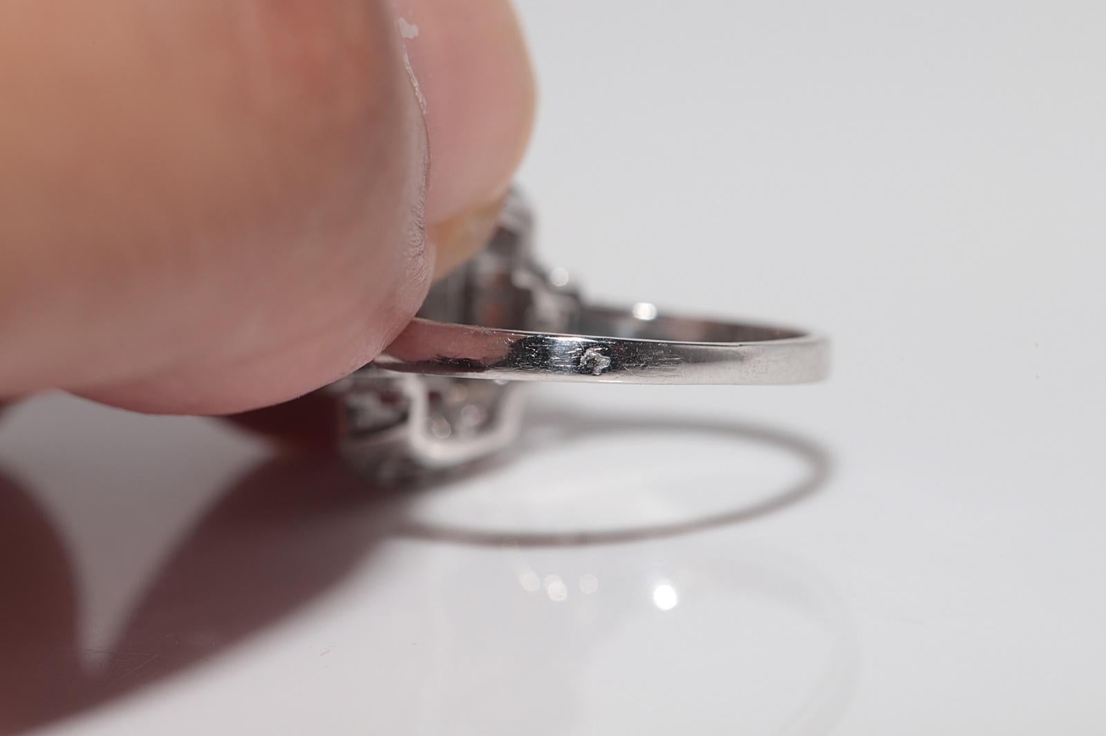 Anello antico CIRCA 1930 Art Decor in platino e diamanti naturali in vendita 8