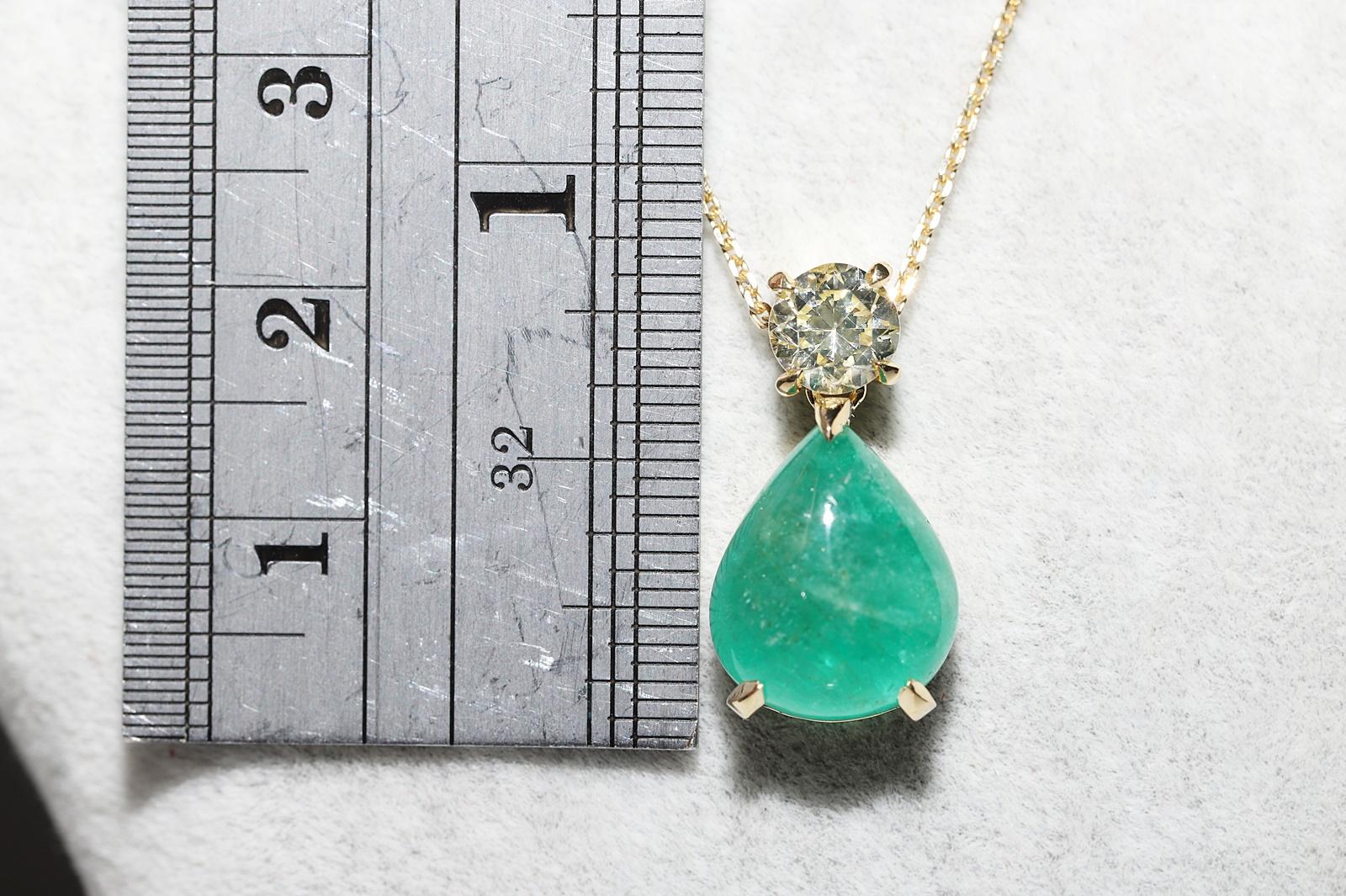 Taille brillant Collier pendentif en or 18k New Made, diamant naturel et émeraude cabochon en vente