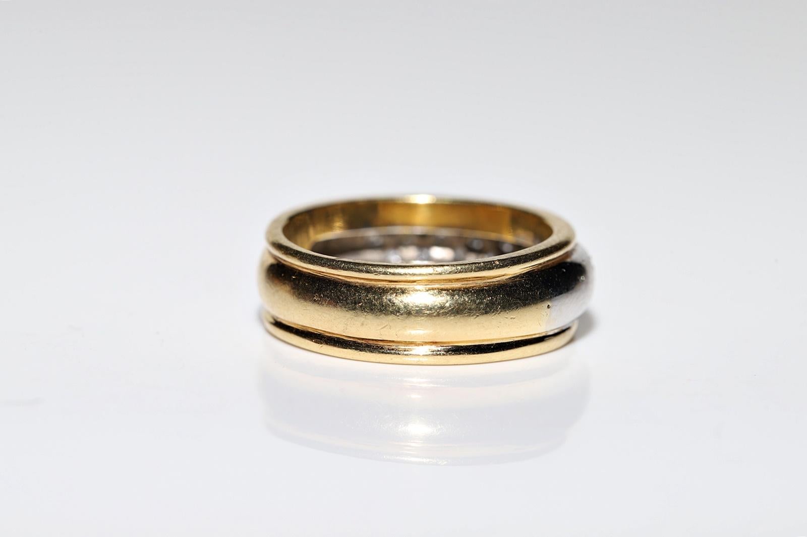 Anello d'epoca CIRCA 1980 in oro 18 carati con diamanti naturali decorati in vendita 3