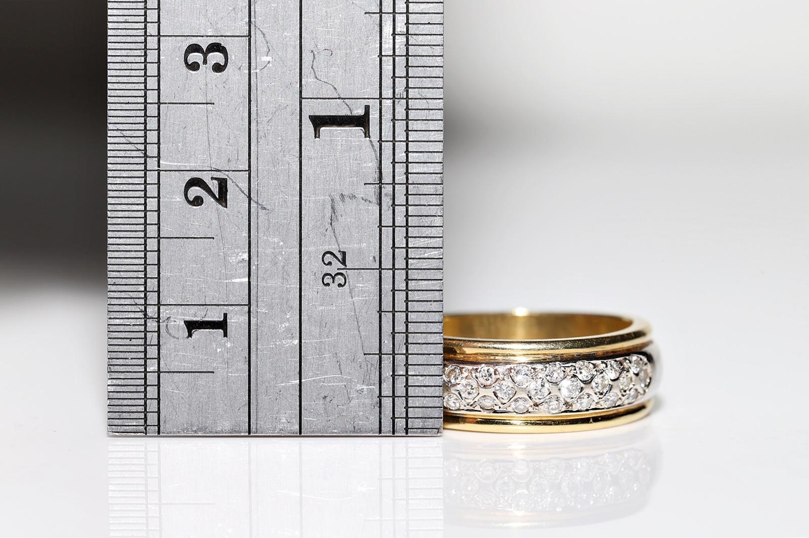 Anello d'epoca CIRCA 1980 in oro 18 carati con diamanti naturali decorati in vendita 5