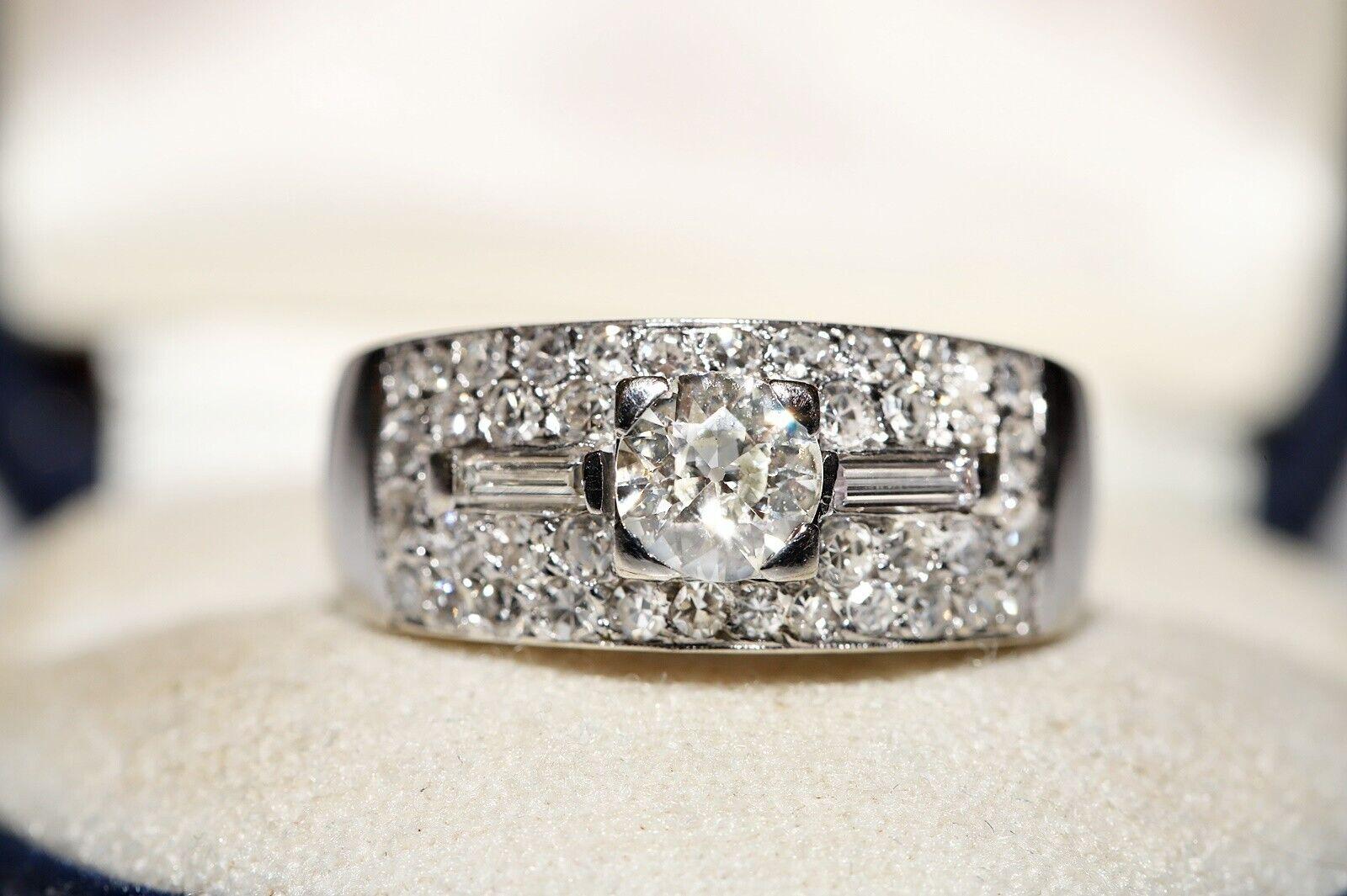 Vintage CIRCA 1980er Jahre 18k Gold natürlichen Diamanten verziert Cluster Ring im Angebot 4