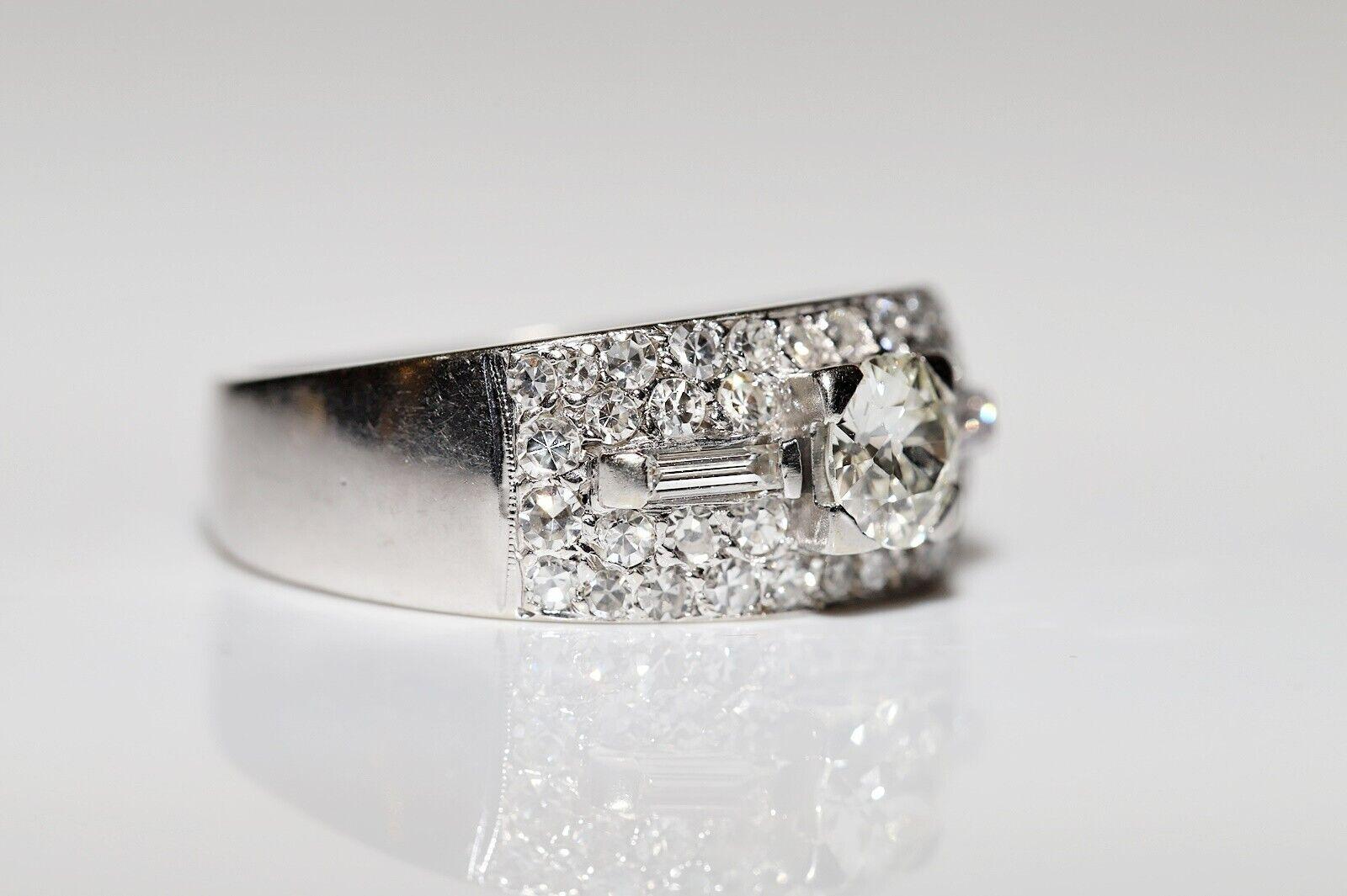Vintage CIRCA 1980er Jahre 18k Gold natürlichen Diamanten verziert Cluster Ring im Angebot 6