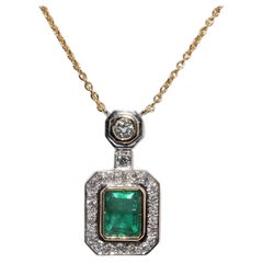 Vintage Circa 1990s 14k Gold Natural Diamond And Square Cut Emerald Necklace