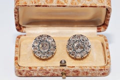 Pendiente antiguo de alrededor de 1900, de oro de 18 quilates con partes frontales de plata y diamante natural tallado en rosa