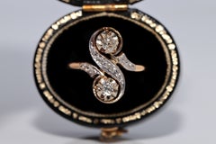 Antique Circa 1910s Art Nouveau 18k Gold Natural Diamond Decorated Ring