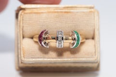 Vintage Circa 1980s 18k Gold Natural Diamond And Emerald And Ruby Ring