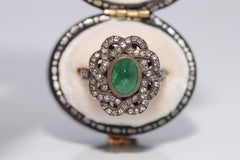 Anello nuovo in argento con diamanti naturali e smeraldi cabochon, con montatura in oro 14k