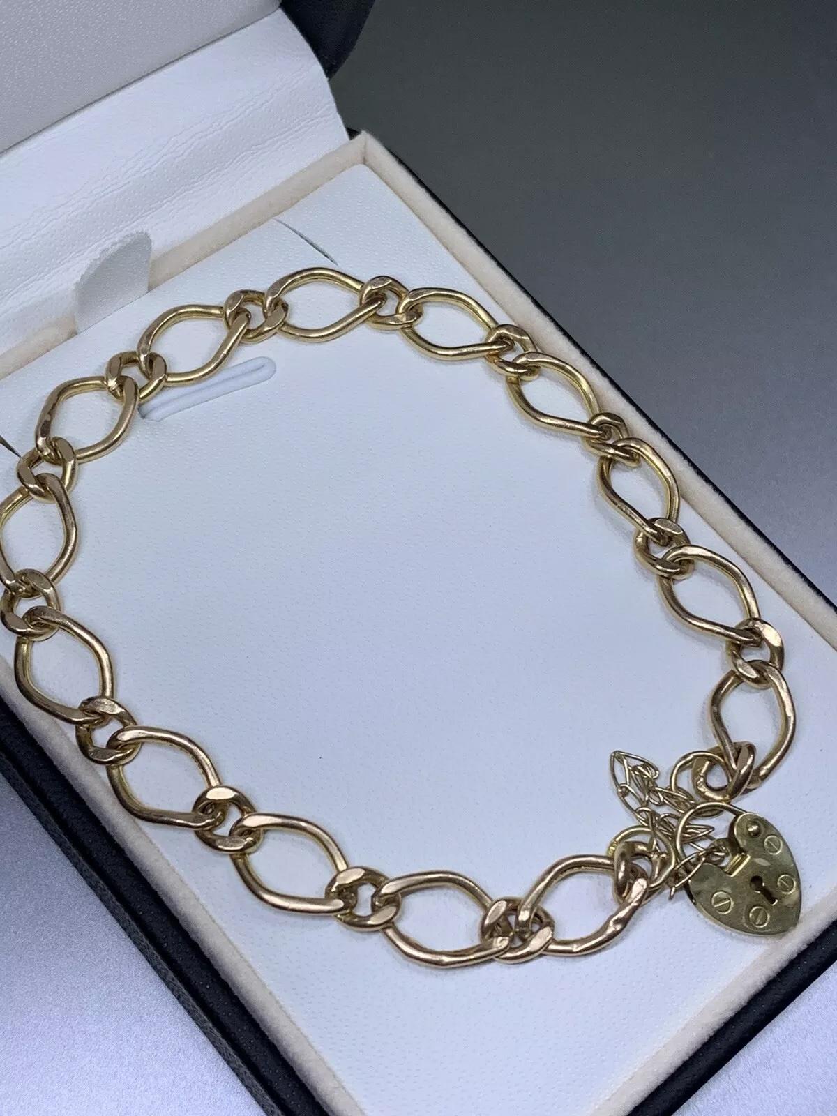 Bracelet en or jaune à maillons cubains et à grosses mailles Neuf - En vente à London, GB
