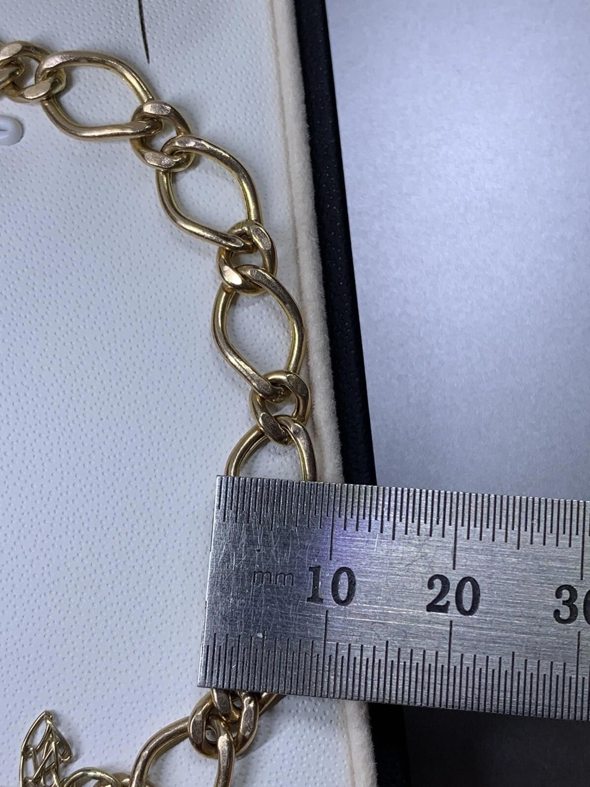 Bracelet en or jaune à maillons cubains et à grosses mailles Unisexe en vente