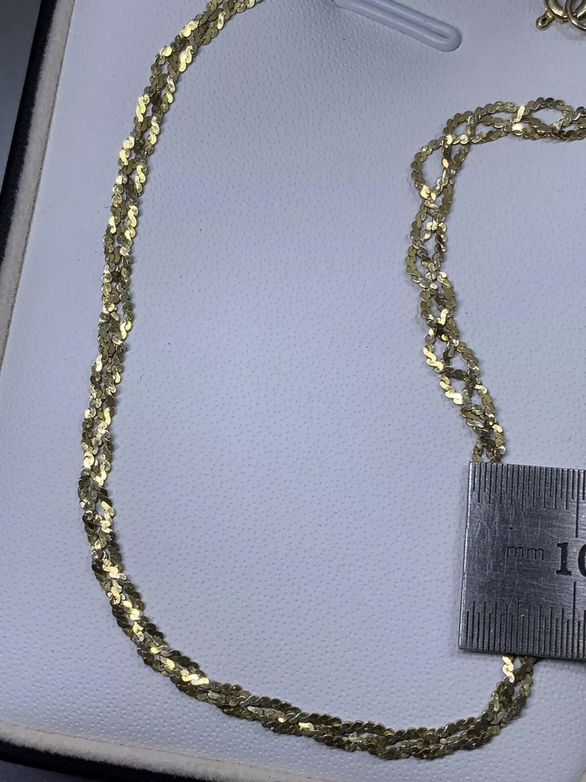 Bracelet en or jaune à maillons cubains et à grosses mailles en vente 1