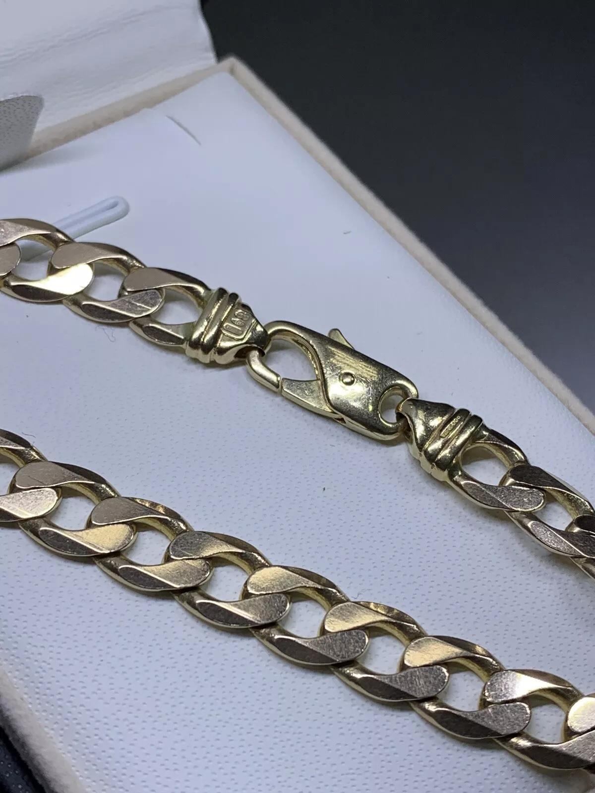 Bracelet en or jaune à maillons cubains et à grosses mailles en vente 1