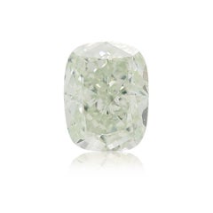 GIA Certified 1.01 Carat Fancy Light Green Diamond