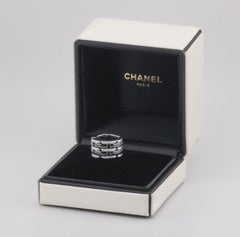 Chanel Ultra Diamond Ceramic 18k White Gold Band Ring Size 4