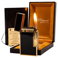 Vintage S.T. Briquet Dupont Ligne 2 Regular, laqué noir, dans son coffret, années 1980