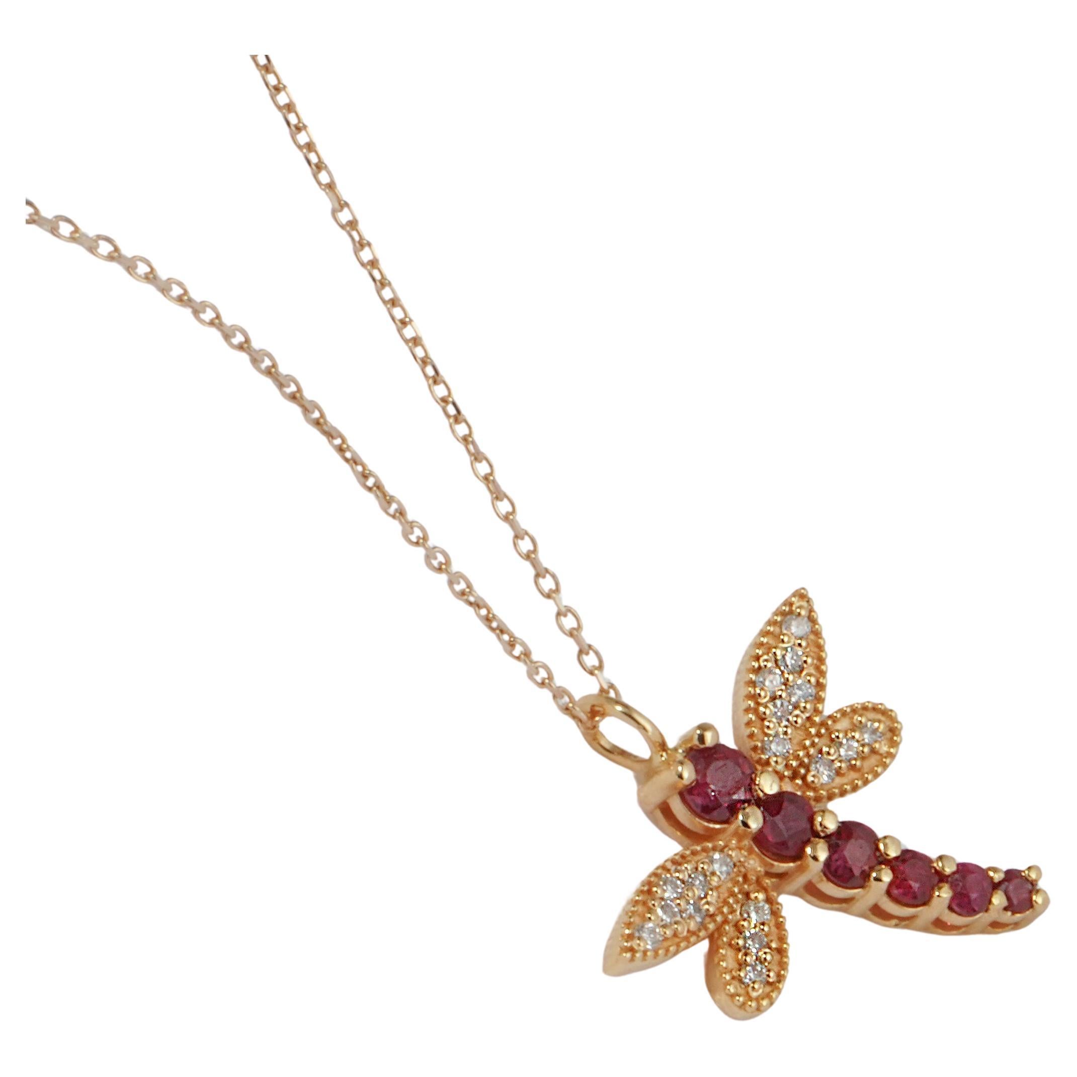 18k Solid Gold Natural Ruby Diamond Dragonfly Pendant For Sale