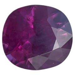 Rubino di Birmania non riscaldato certificato GIA 1,37ct