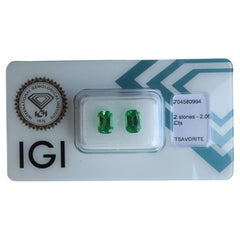 Pareja de Granates Tsavorita Certificados de 2,06Ct-Calidad superior, Vibrantes y sin defectos