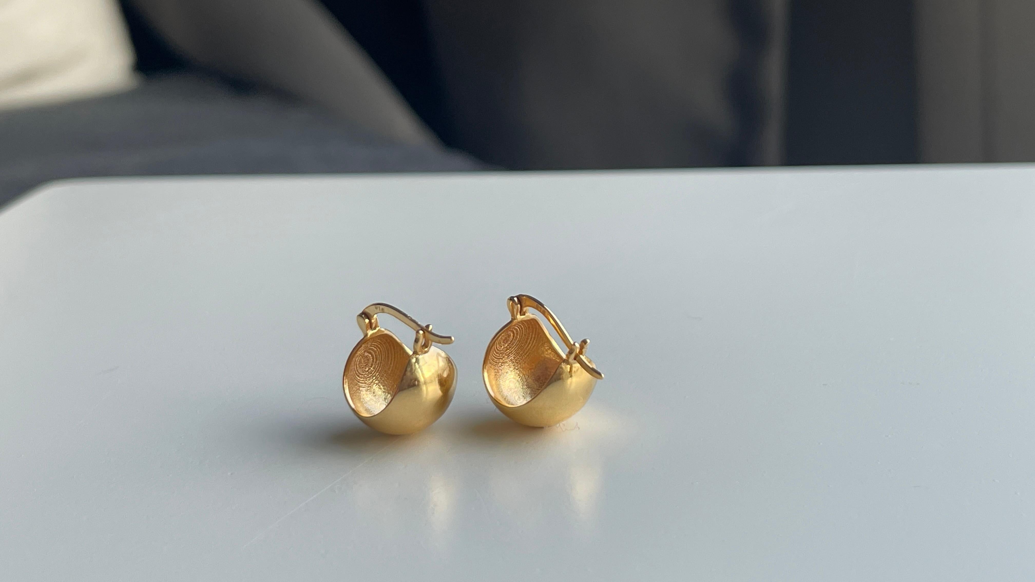Orecchini a cerchio in oro 916 22k - Oro puro 916 (misura 1cm/10mm) cerchio in oro/1,64g in vendita 1