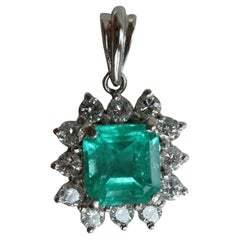 GIA F1/Minor 1.36ct Colombian emerald pendant with Natural Diamonds in Platinum