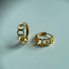 Orecchini a cerchio in oro 22k - Oro puro 916 (dimensioni 1 cm) Orecchini a cerchio in oro 916/oro puro (1,9 g)