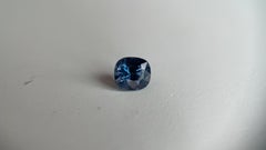 1,18 ct, aus Vietnam stammender, farbveränderter blauer Spinell (5,9 × 5,2 × 4,7 mm)