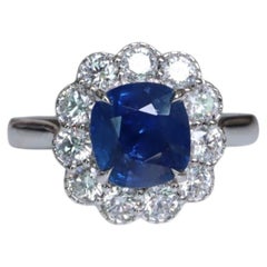 GIA 1.38Ct Natural Unheated Blue Sapphire Ring with Natural Diamonds in 18k gold