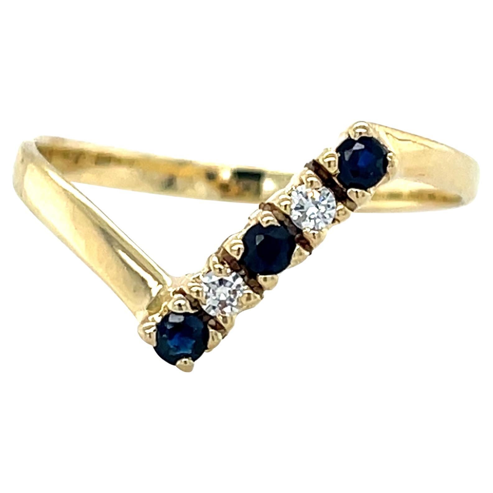 Anello Chevron con zaffiro e diamante d'epoca, oro giallo 14K in vendita