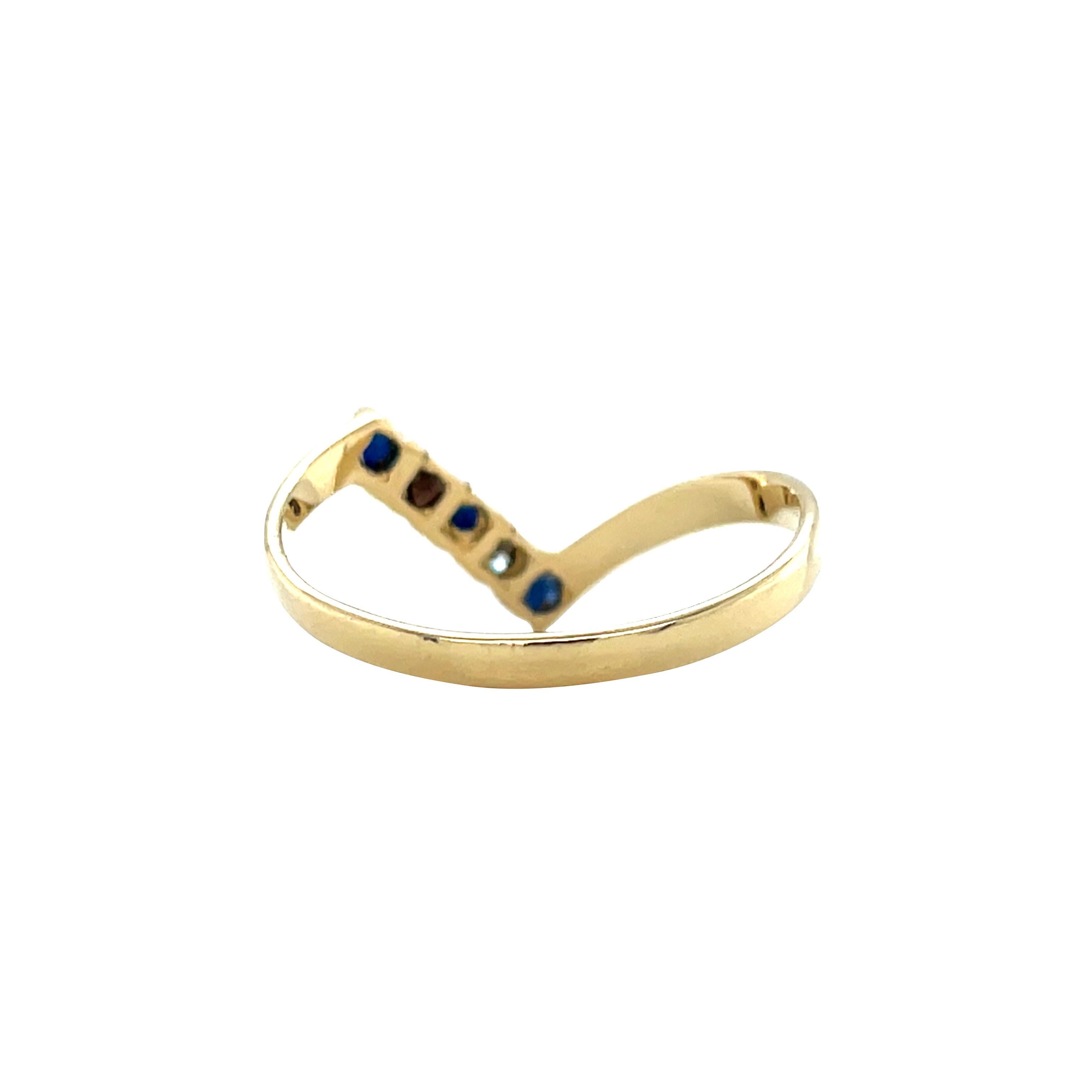 Anello Chevron con zaffiro e diamante d'epoca, oro giallo 14K In condizioni buone in vendita a AMSTERDAM, NL