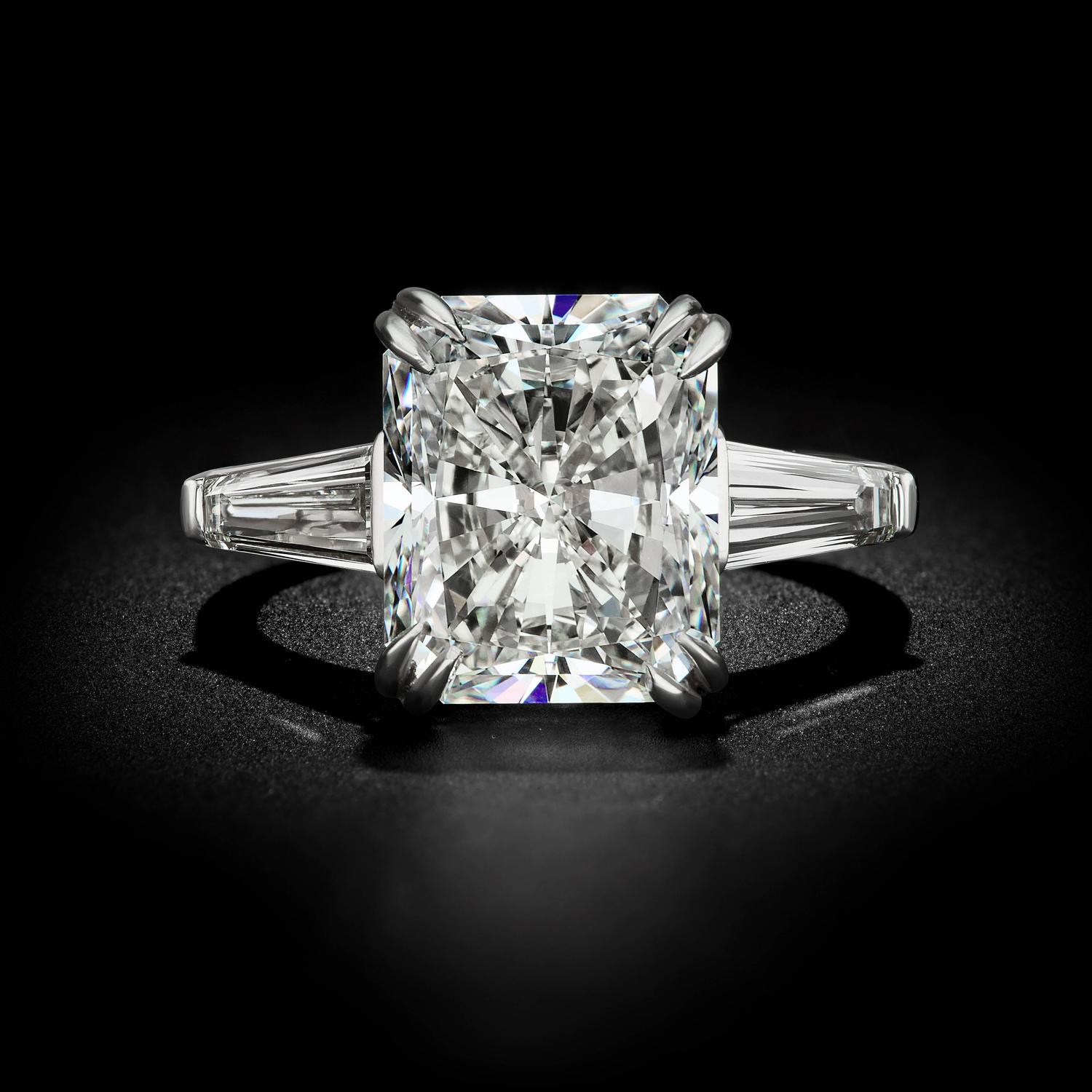 6.05 Carat Radiant Cut Diamond Ring For Sale at 1stdibs
