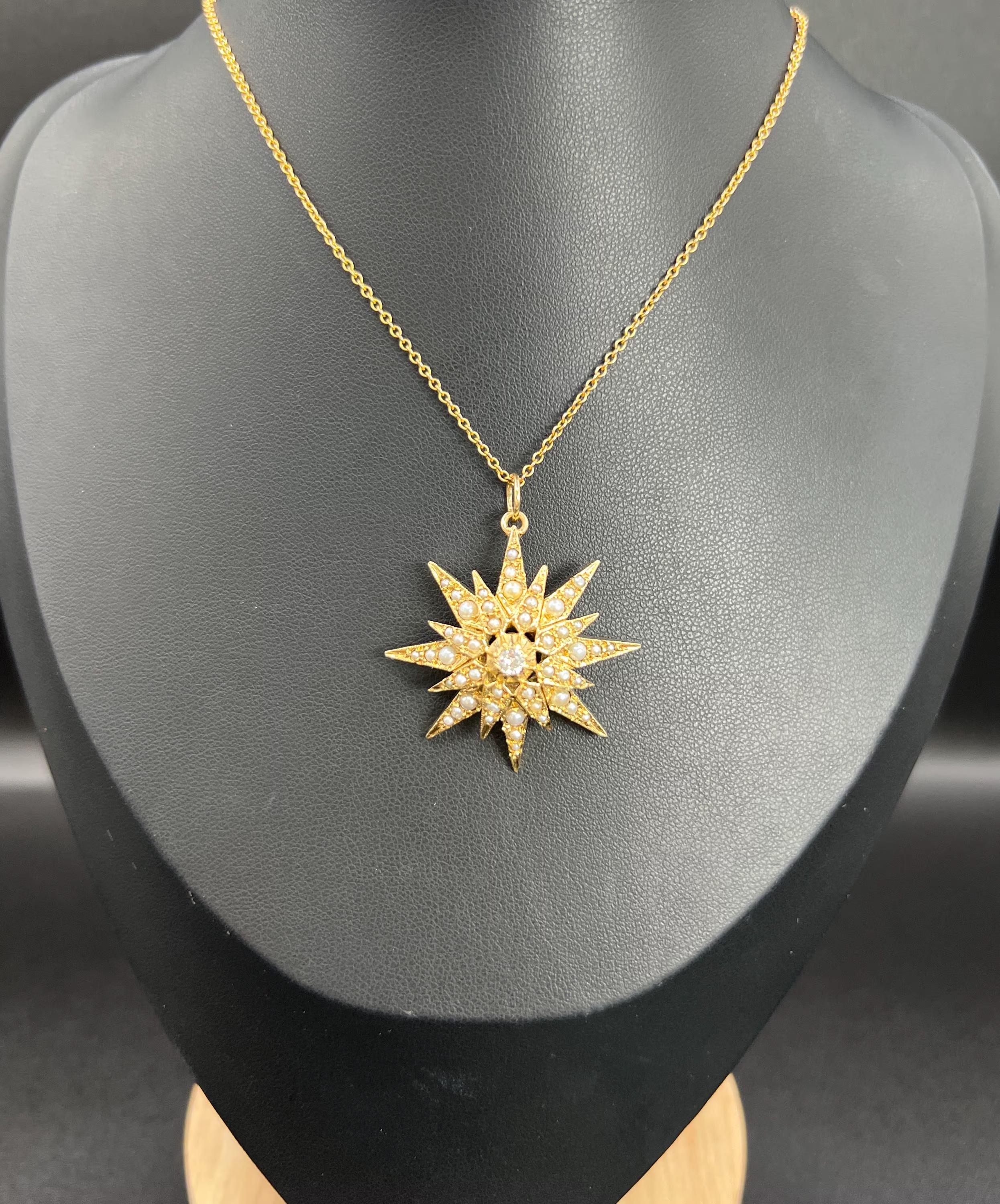 Pendentif étoile en or jaune 9ct avec diamants et perles de rocaille, poinçonné Londres 1974 en vente 5
