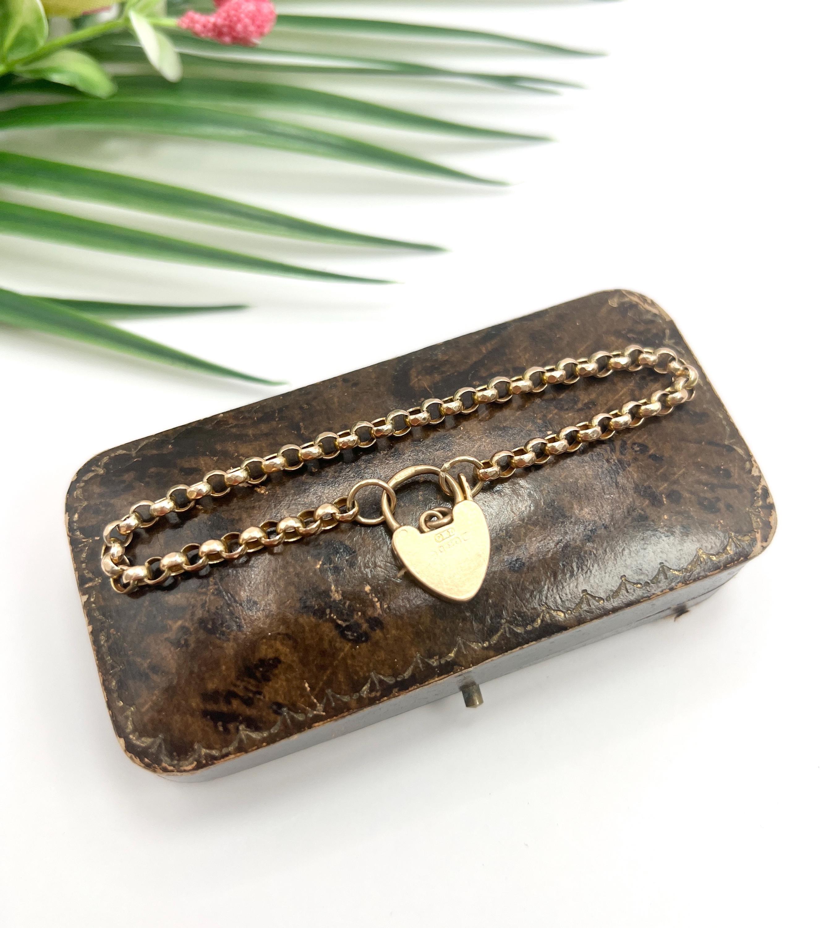 Pulsera antigua de eslabones facetados Belcher de oro de 9 ct Edwardian con candado de corazón en venta 1