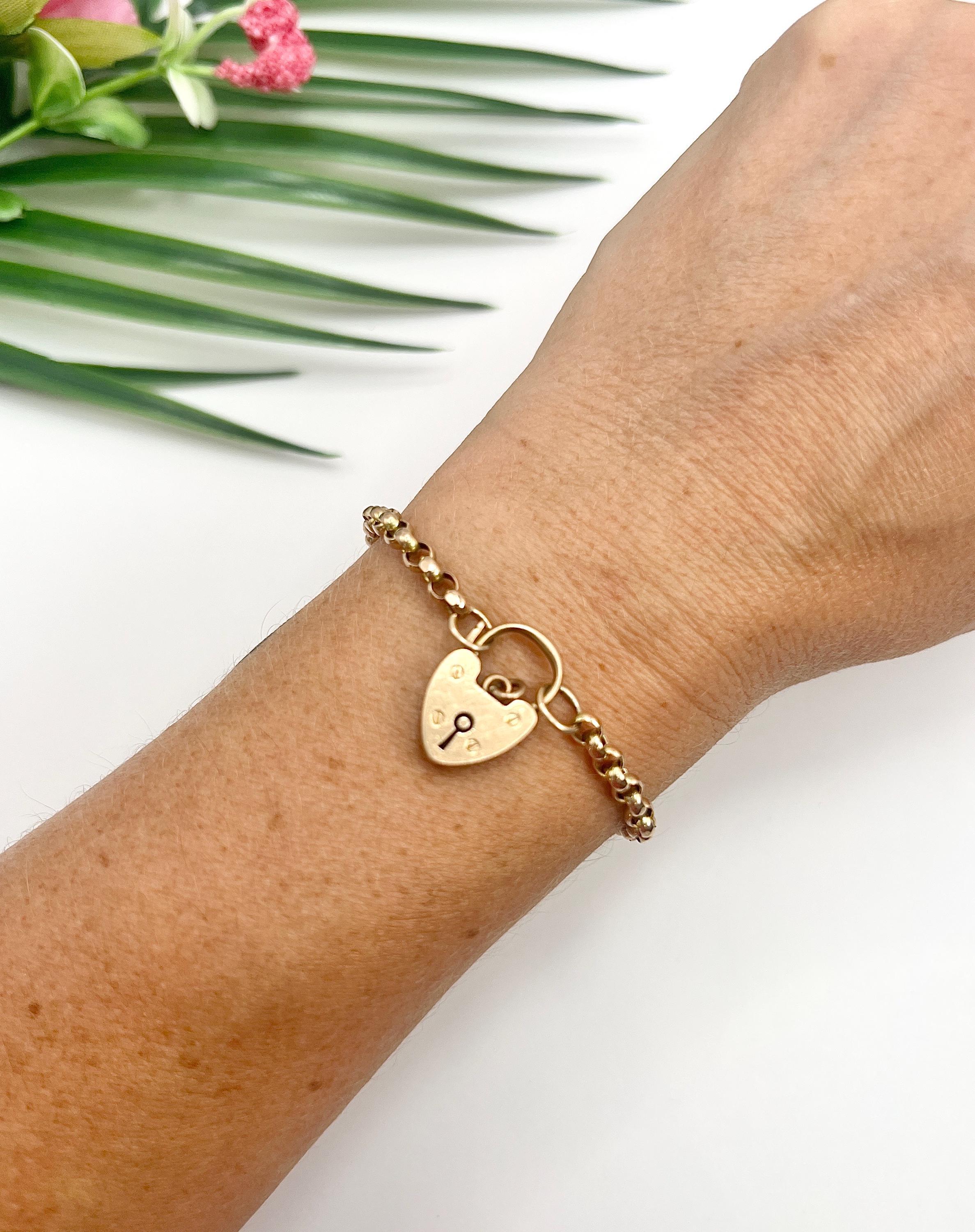 Pulsera antigua de eslabones facetados Belcher de oro de 9 ct Edwardian con candado de corazón en venta 6