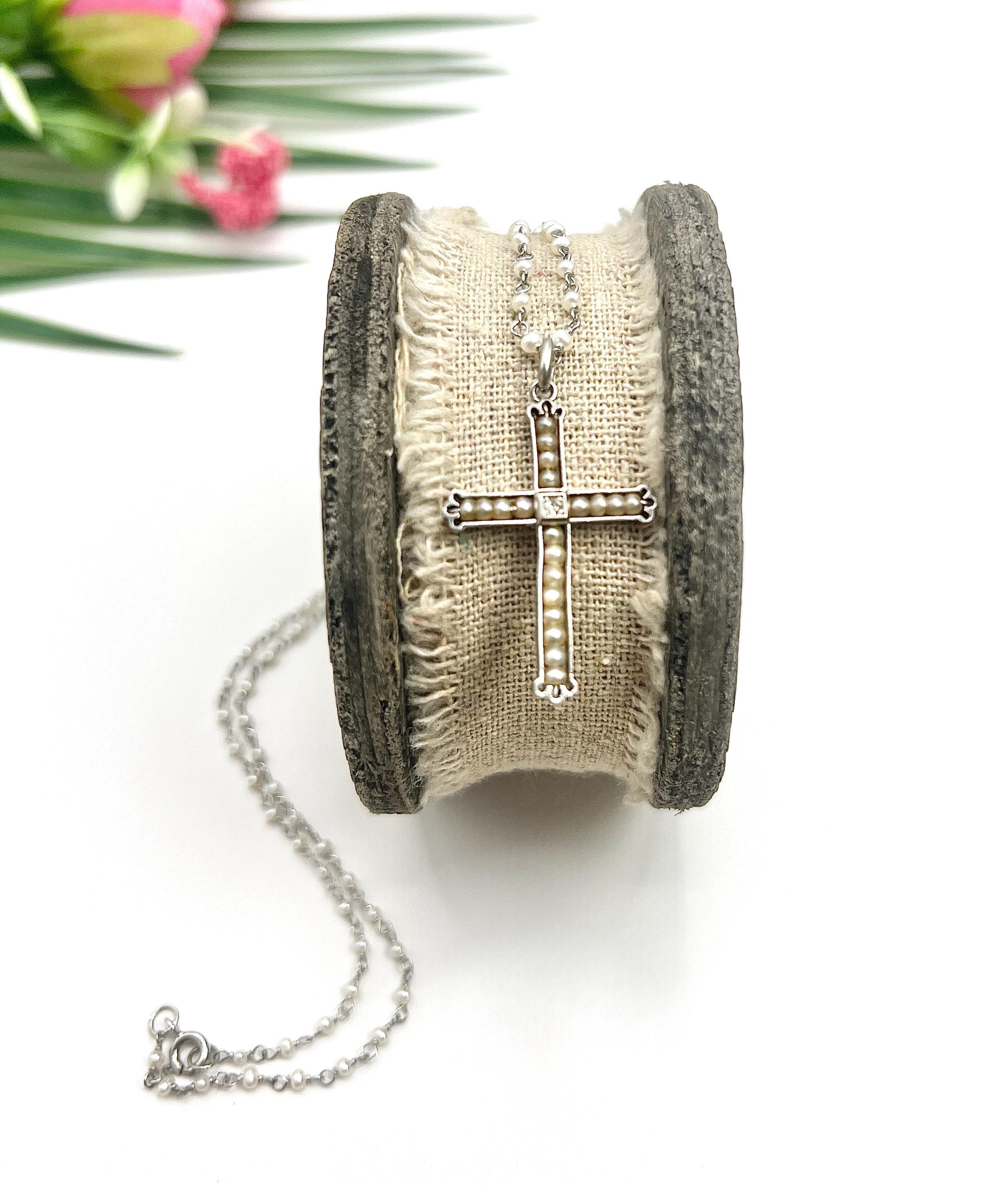 da uomo o donna Collana con ciondolo a croce in platino, di epoca edoardiana, con perle e diamanti in vendita