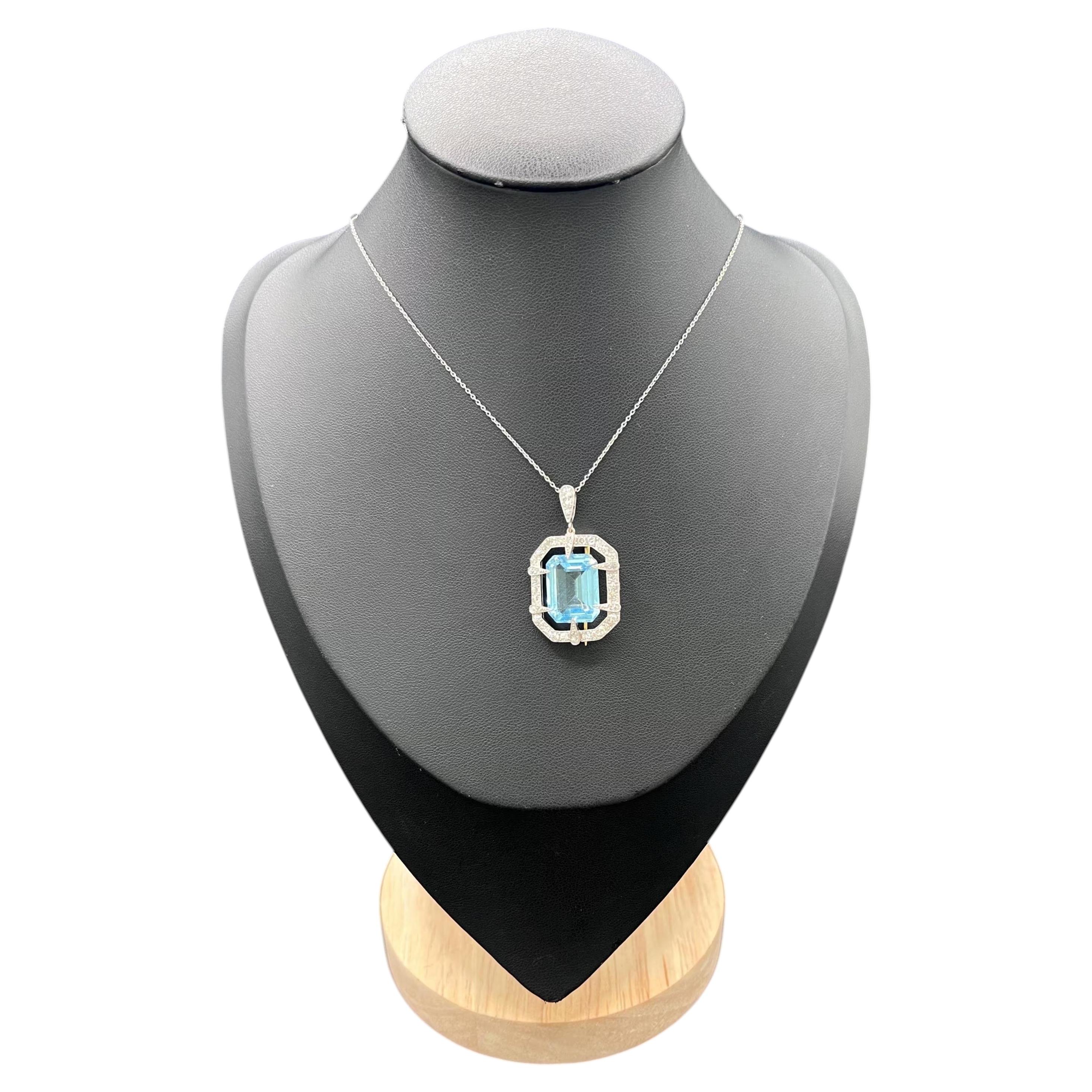Collana antica in oro 18 carati e platino, con pendente edoardiano con acquamarina e diamanti