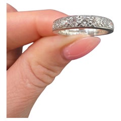 Vintage-Ring aus Platin mit Diamanten, Halb-Eternity-Ring, Jubiläumsring, Ehering