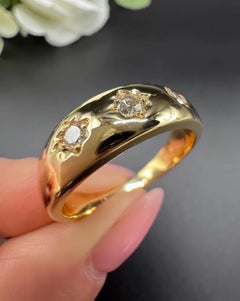 Vintage 18ct Yellow Gold, 1960s 3 Stone Diamond Band Ring