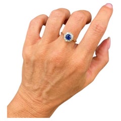 Vintage-Ring aus 18-karätigem Gelbgold und Platin, 1960er Jahre, mit Saphiren und Diamanten im Cluster-Design