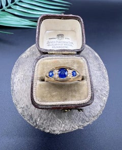 Antique 18ct Gold Sapphire & Diamond Boat Shaped Ring Birmingham Hallmarked 1910