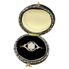 Bague édouardienne antique en or 18 carats et platine, poinçonnée, sertie de diamants en grappe