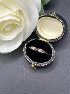 Antiker Ring aus 18-Karat-Gelbgold mit fünf Edelsteinen (Saphir und Diamanten), Birmingham 1904