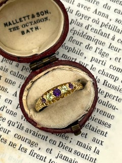 18ct Yellow Gold Victorian Ring, Amethyst and Peridot Hallmarked Birmingham 1898