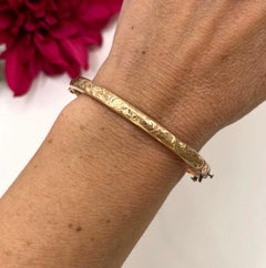 Brazalete antiguo de oro de 9 quilates con bisagra y grabado, con el sello de Birmingham de 1919
