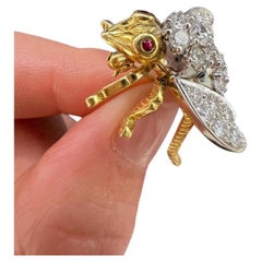 Spilla vintage a forma di calabrone in oro 18 carati con rubini e diamanti, anni '80