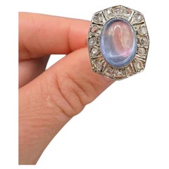 Anello antico in oro 18 carati, in stile edoardiano, con pietra di luna a cabochon e diamanti