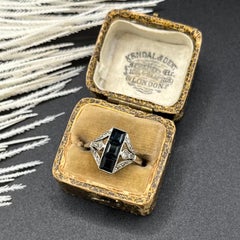 Antico anello in oro 18ct e platino, originale Art Deco degli anni '20 con zaffiro e diamante